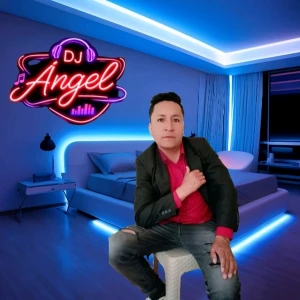 La Caliente Radio 593