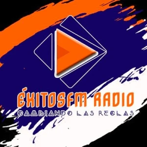 Éxitos Fm