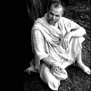 Aindra Prabhu live