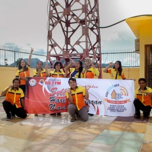 Srinadi 99,7 FM