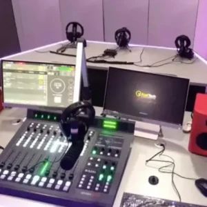Zaura Radio