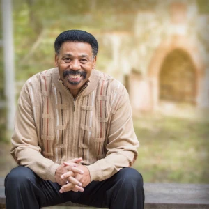 Tony Evans' Radio
