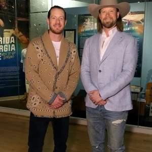 Country Music Radio - Florida Georgia Line