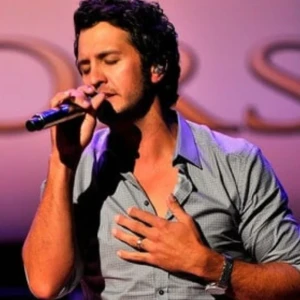 Country Music Radio - Luke Bryan