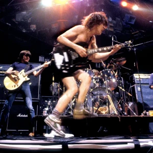 Exclusively AC/DC