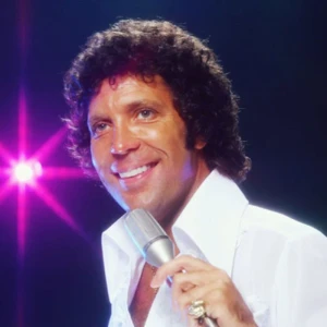 Exclusively Tom Jones Hits