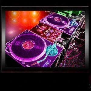 108.9 Jamaica HD Radio